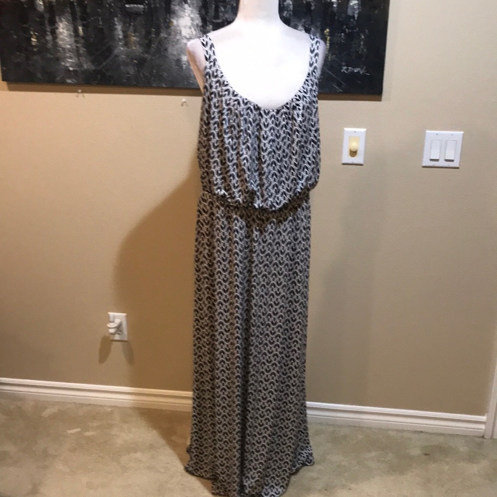 Lane Bryant Black and White Chevron Design Elastic Waist Maxi Dress-Size 18/20
